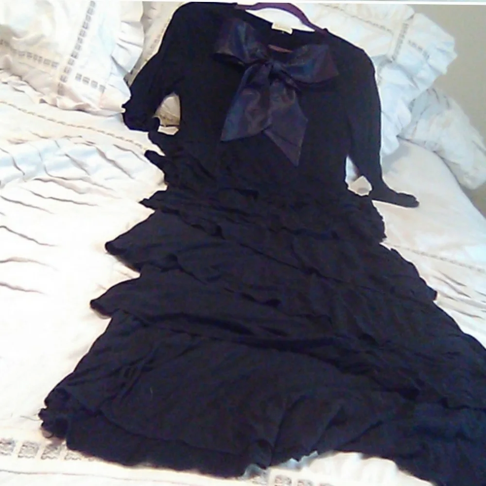 ISO.... Nuggles Ruffle dress - Picture 3 of 3